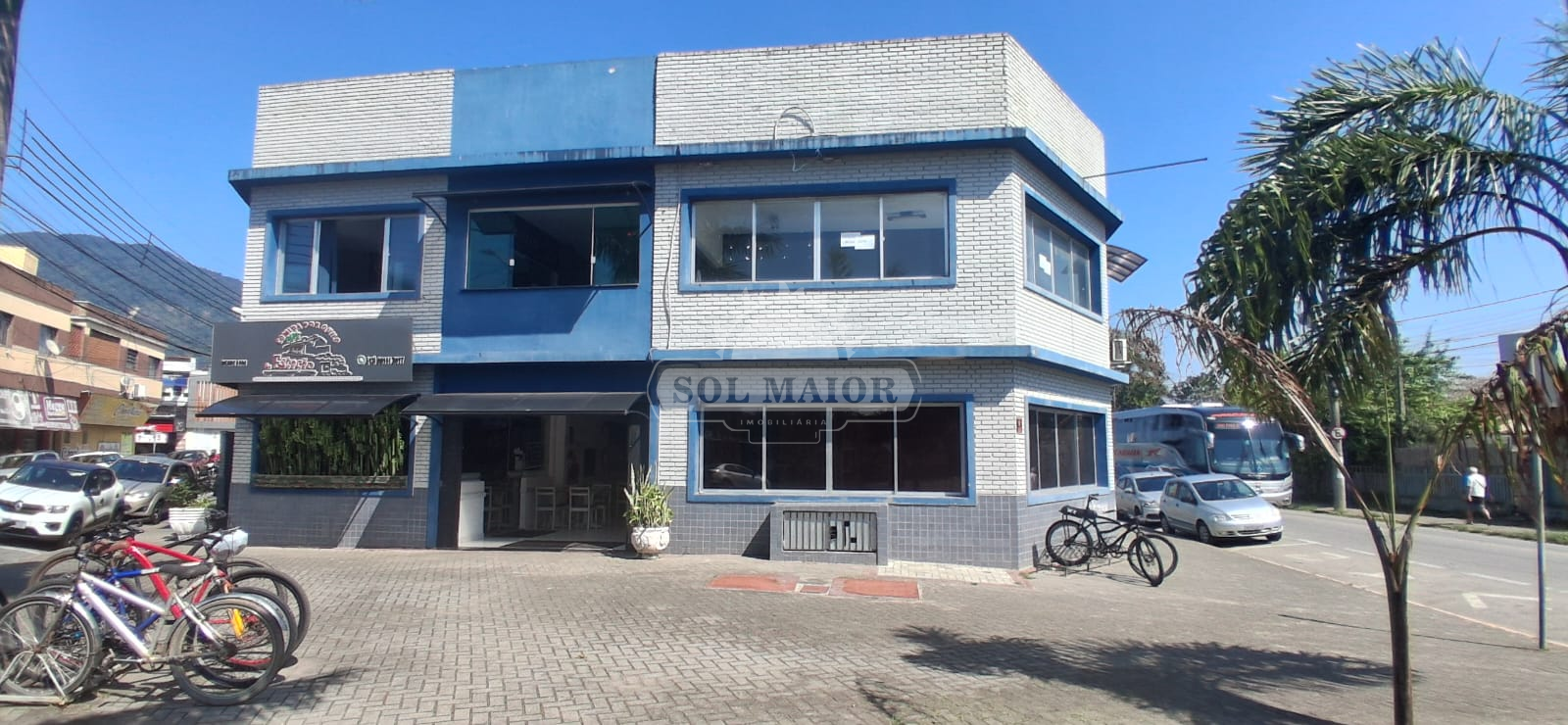 Área Comercial